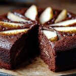 Ciasto Czekoladowe z Gruszkami – Odkryj Jego Indulgentny Smak!